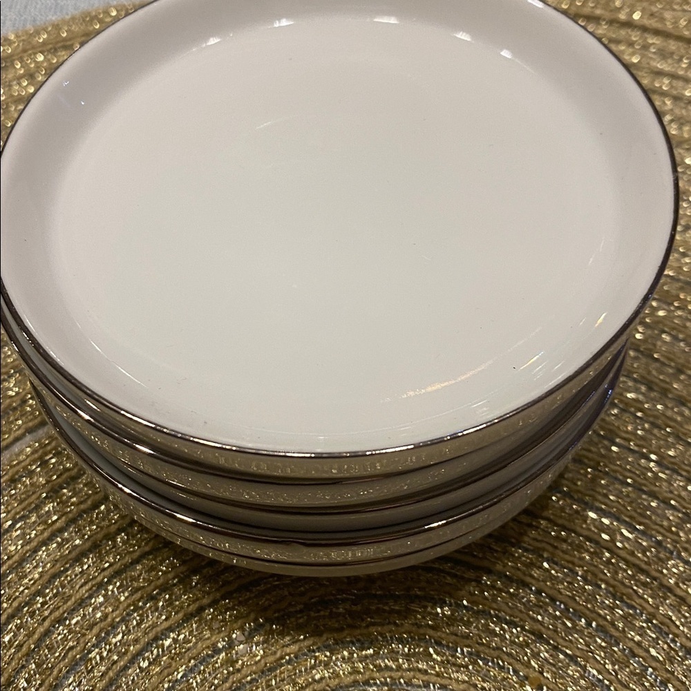 Crown Empire Fine China White and silver Rimmed Dish Set of 5 small plates - Picture 5 of 5